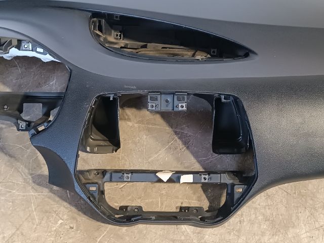 bontott HYUNDAI i20 Műszerfal Héj