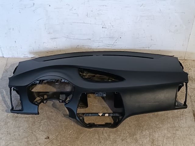 bontott HYUNDAI i20 Műszerfal Héj