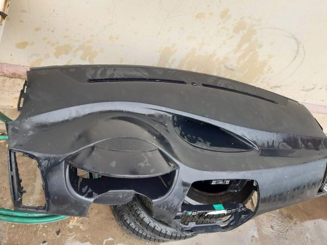 bontott HYUNDAI i20 Műszerfal Héj