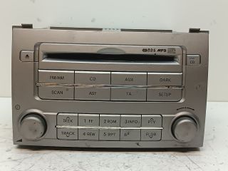 bontott HYUNDAI i20 Rádió / CD