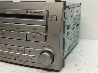 bontott HYUNDAI i20 Rádió / CD