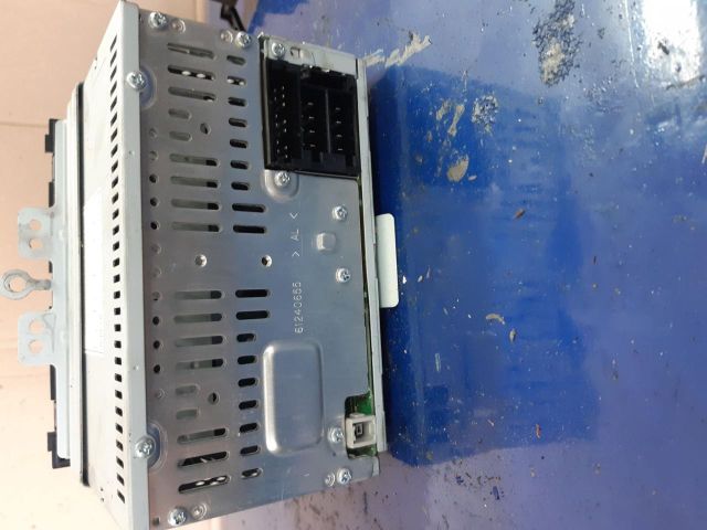 bontott HYUNDAI i20 Rádió / CD