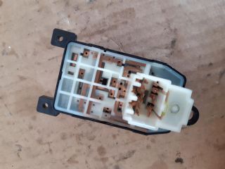 bontott HYUNDAI i20 Tükör Kapcsoló