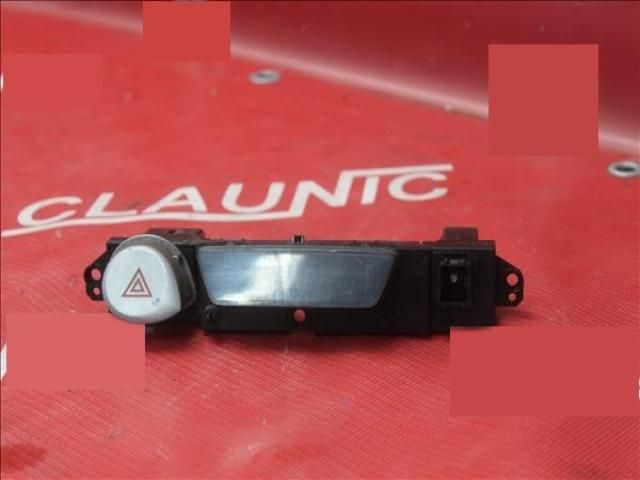 bontott HYUNDAI i20 Vészvillogó Kapcsoló