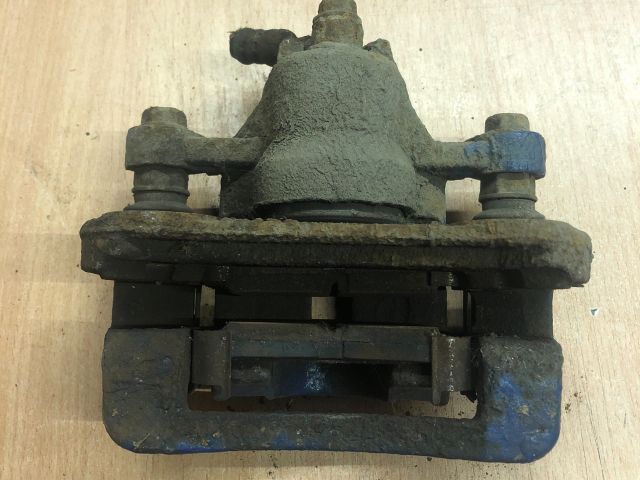 bontott HYUNDAI I30 Bal hátsó Féknyereg Munkahengerrel