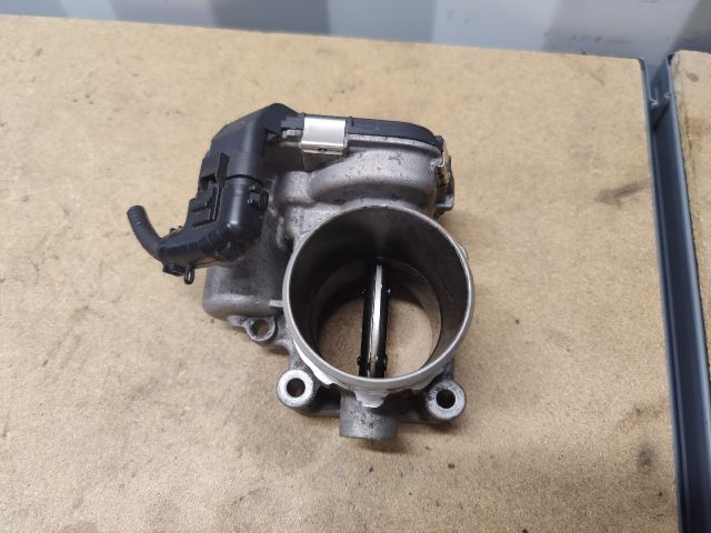 bontott HYUNDAI I30 Fojtószelep (Elektromos)