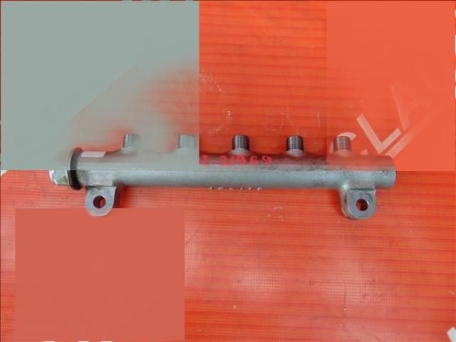 bontott HYUNDAI I30 Porlasztó Sor / Híd