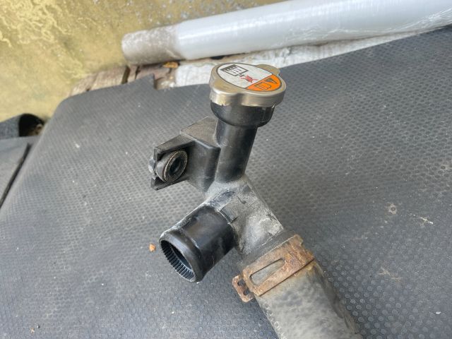 bontott HYUNDAI I30 Vízhűtő Cső Felső