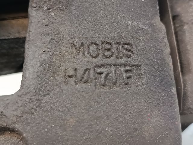 bontott HYUNDAI I30 Jobb első Féknyereg Munkahengerrel