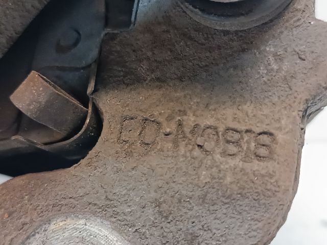 bontott HYUNDAI I30 Jobb első Féknyereg Munkahengerrel