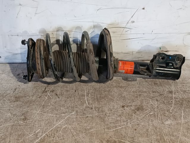 bontott HYUNDAI I30 Jobb első Gólyaláb (Lengécsillapító, Rugó)