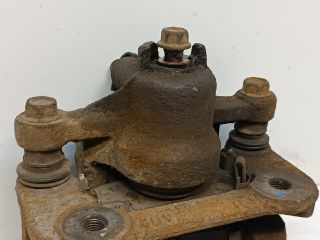 bontott HYUNDAI I30 Jobb hátsó Féknyereg Munkahengerrel