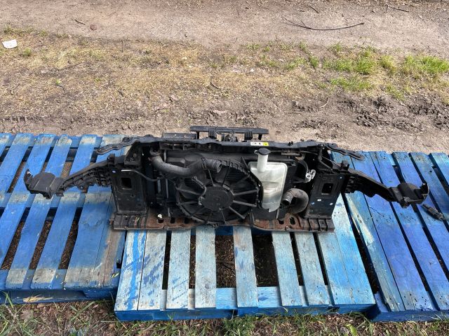 bontott HYUNDAI I30 Komplett Homlokfal (Részeivel)