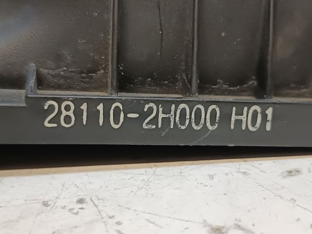 bontott HYUNDAI I30 Légszűrő Ház Fedél