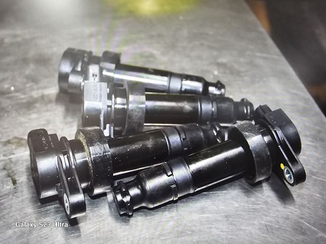 bontott HYUNDAI I30 Porlasztó Sor / Híd