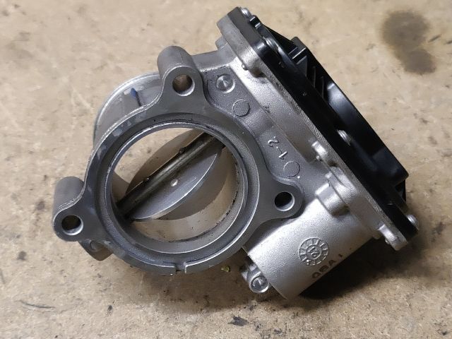 bontott HYUNDAI I30 Fojtószelep (Elektromos)