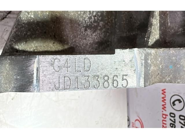 bontott HYUNDAI I30 Motor (Fűzött blokk hengerfejjel)