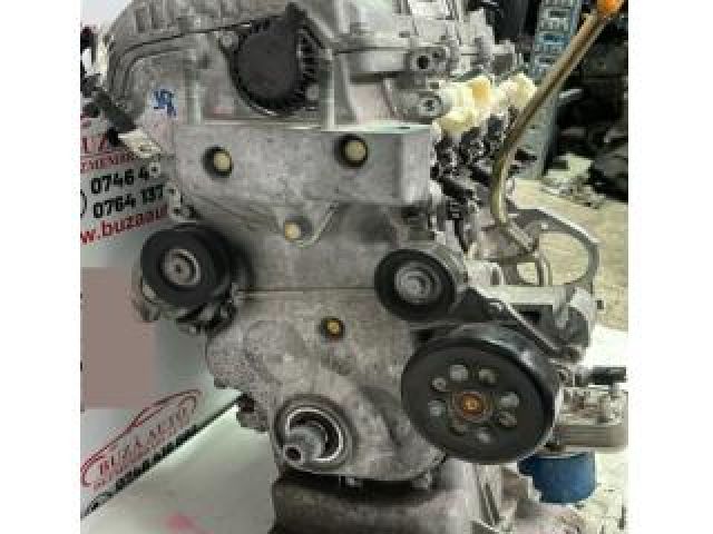 bontott HYUNDAI I30 Motor (Fűzött blokk hengerfejjel)