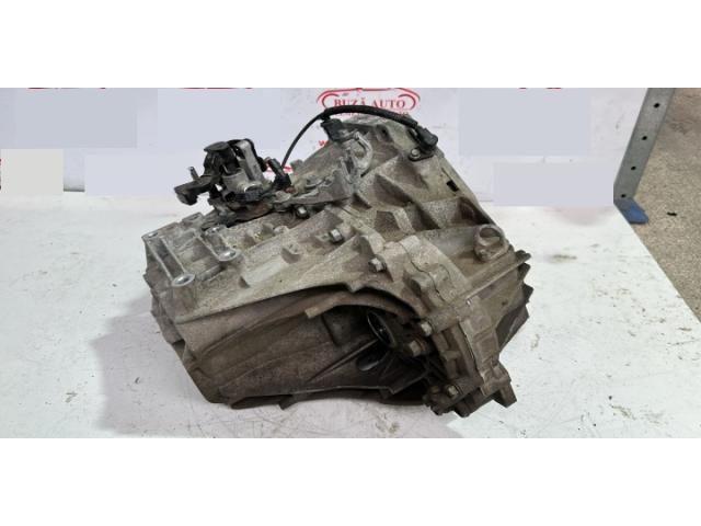 bontott HYUNDAI I30 Váltó (Mechanikus)