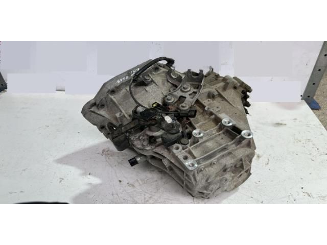 bontott HYUNDAI I30 Váltó (Mechanikus)