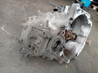 bontott HYUNDAI I30 Váltó (Mechanikus)