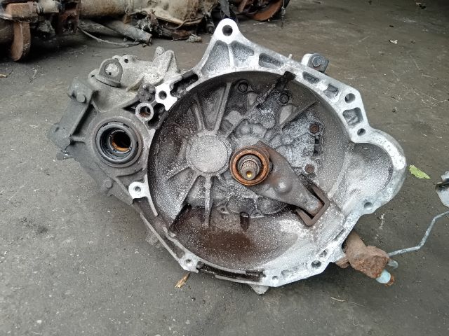 bontott HYUNDAI I30 Váltó (Mechanikus)