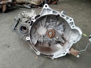 bontott HYUNDAI I30 Váltó (Mechanikus)