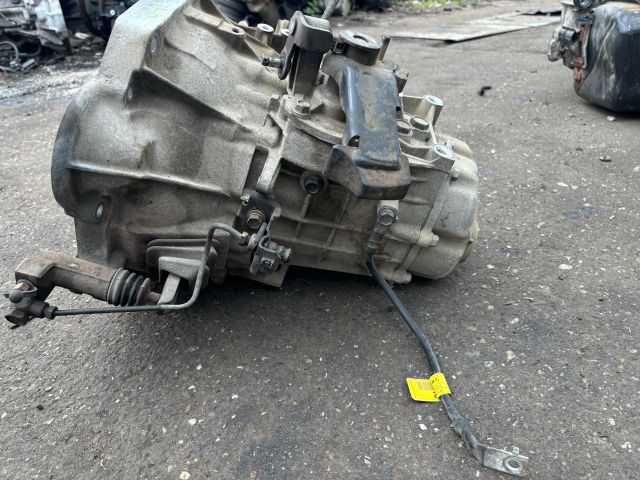 bontott HYUNDAI I30 Váltó (Mechanikus)