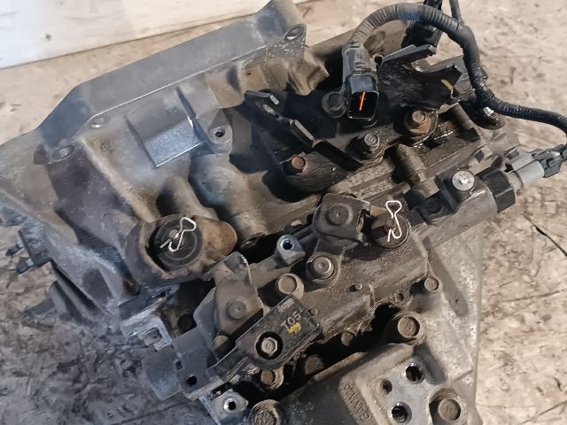 bontott HYUNDAI I30 Váltó (Mechanikus)