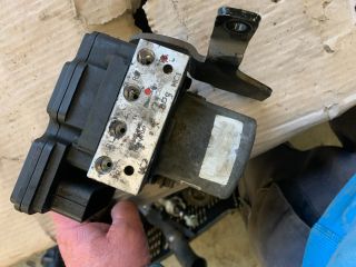 bontott HYUNDAI I30 ABS Kocka