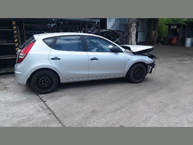 bontott HYUNDAI I30 ABS Kocka