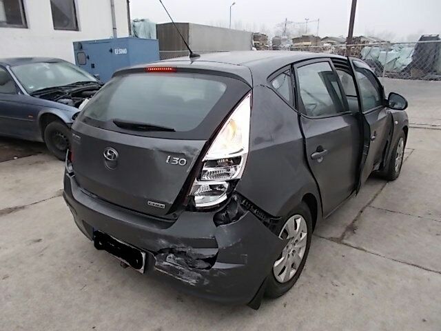 bontott HYUNDAI I30 EGR Hűtő Cső