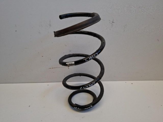 bontott HYUNDAI I30 Első Rugó