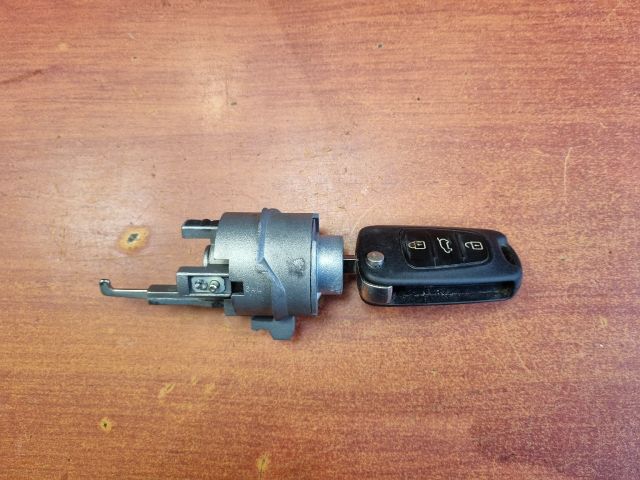 bontott HYUNDAI I30 Gyújtáskapcsoló