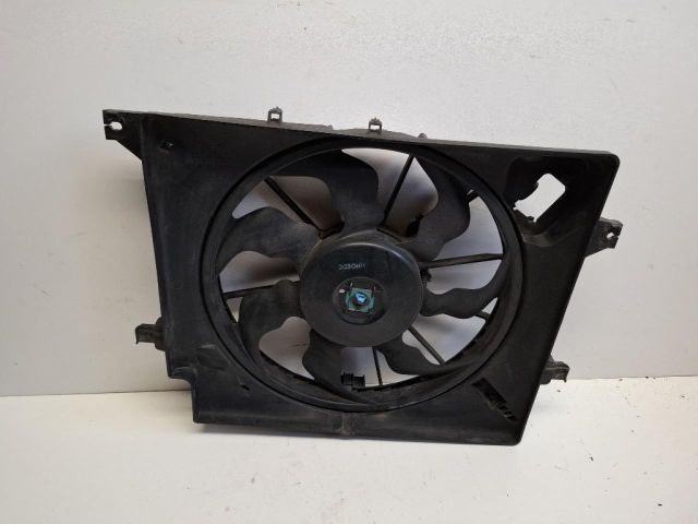 bontott HYUNDAI I30 Hűtőventilátor