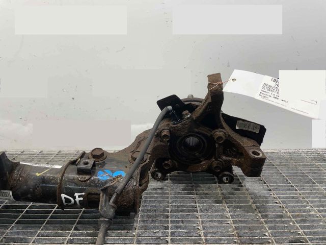 bontott HYUNDAI I30 Jobb első Csonkállvány