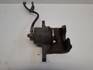 bontott HYUNDAI I30 Jobb első Féknyereg Munkahengerrel