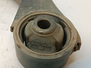 bontott HYUNDAI I30 Jobb első Lengőkar