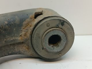 bontott HYUNDAI I30 Jobb első Lengőkar