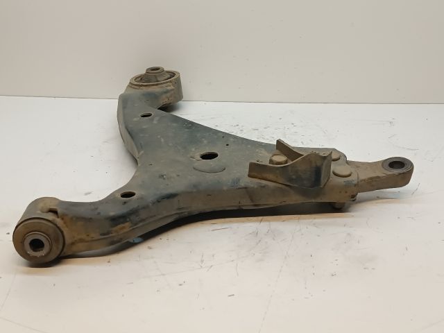 bontott HYUNDAI I30 Jobb első Lengőkar