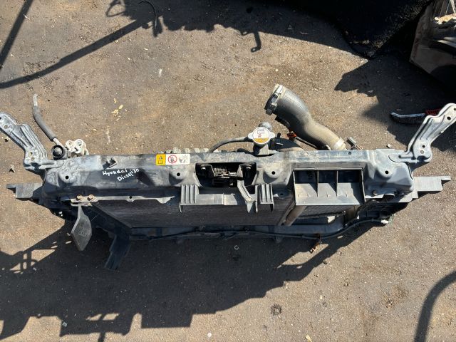 bontott HYUNDAI I30 Komplett Homlokfal (Részeivel)