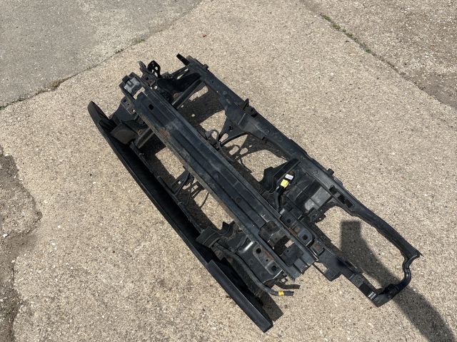 bontott HYUNDAI I30 Komplett Homlokfal (Részeivel)