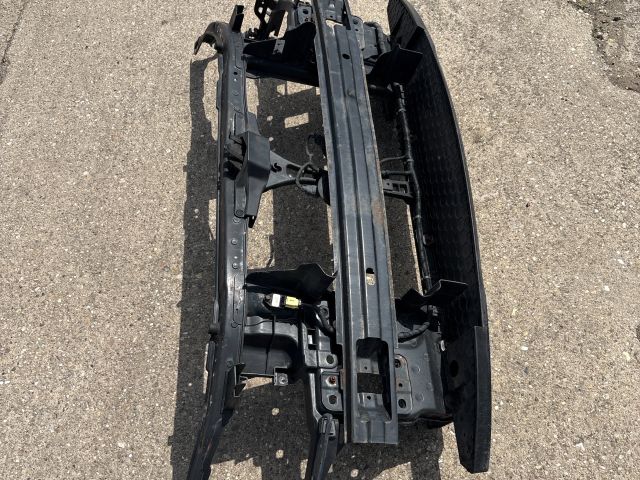 bontott HYUNDAI I30 Komplett Homlokfal (Részeivel)