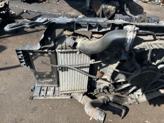 bontott HYUNDAI I30 Komplett Homlokfal (Részeivel)