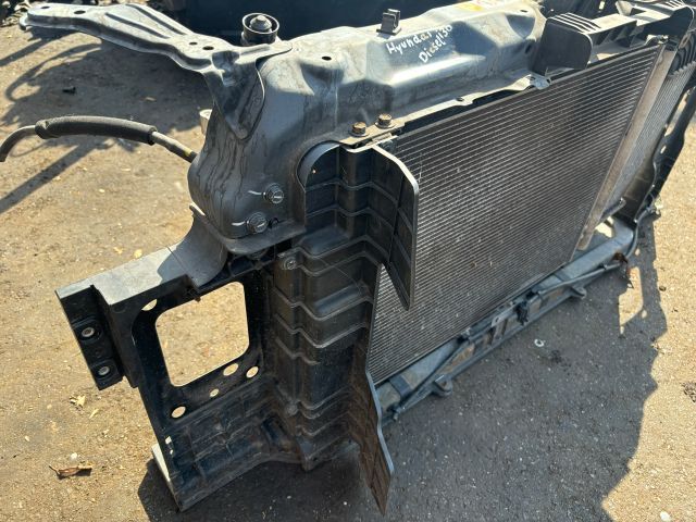 bontott HYUNDAI I30 Komplett Homlokfal (Részeivel)