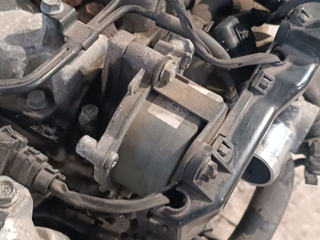 bontott HYUNDAI I30 Komplett Motor (Segédberendezésekkel)