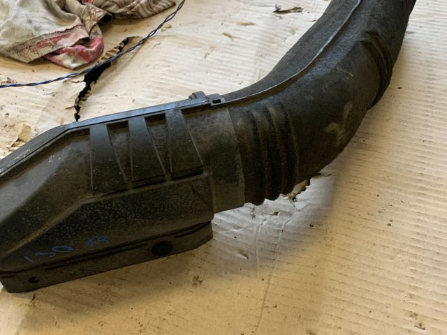 bontott HYUNDAI I30 Légbeömlő Cső