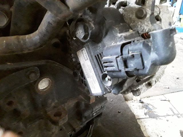 bontott HYUNDAI I30 Motor (Fűzött blokk hengerfejjel)