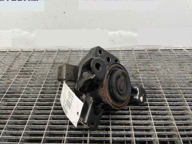 bontott HYUNDAI I30 Motor Tartó Bak (Pozíciófüggetlen)