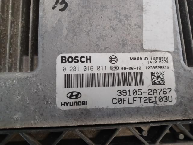 bontott HYUNDAI I30 Motorvezérlő